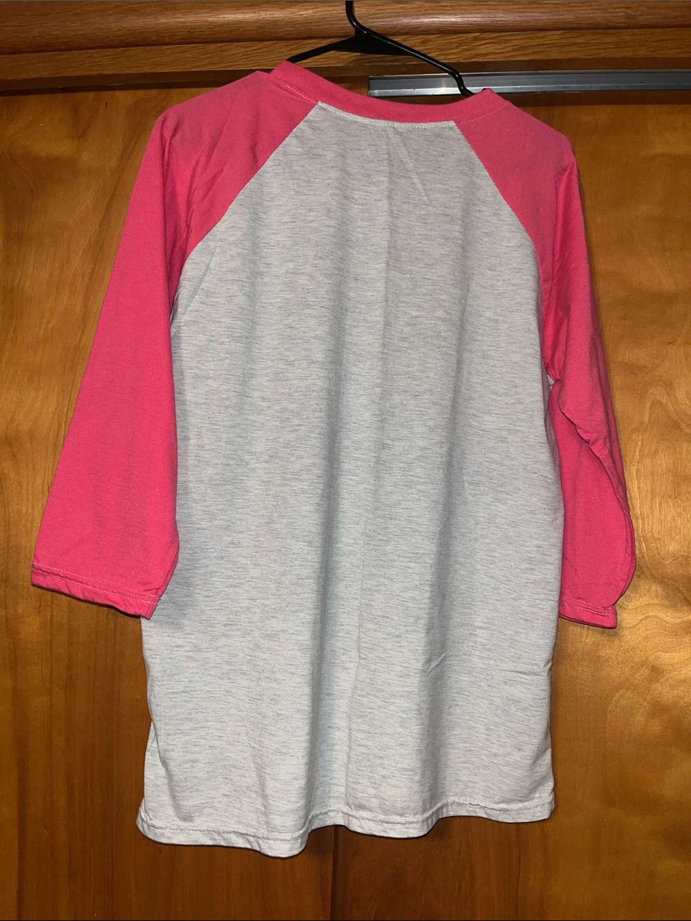 Woman’s Graphic Raglan Tee with Roosters - Picture 3 of 3